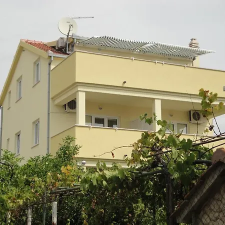 Apartment Vito Trogir
