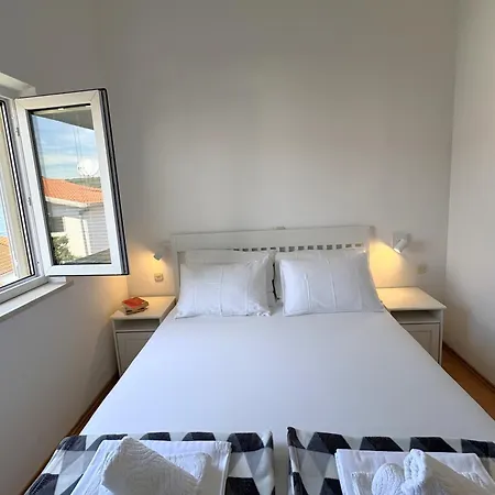Vito Appartement *
